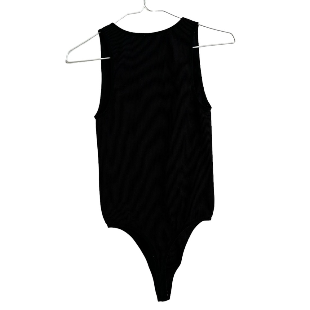 Aritzia Sunday Best Womens Bodysuit Ribbed Knit V-Neck Size Medium - Picture 5 of 5